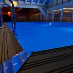 Lodge Zlote Piaski Kryty Basen Sauna Jacuzzi