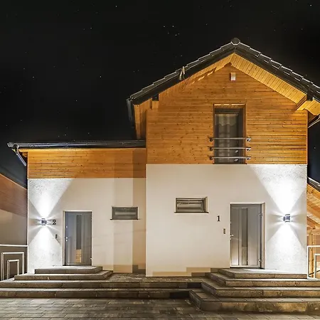 Zlote Piaski Kryty Basen Sauna Jacuzzi Lodge Jastrzębia Góra