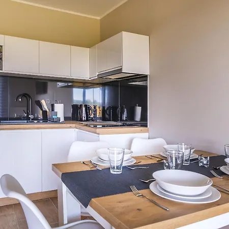 Zlote Piaski Kryty Basen Sauna Jacuzzi Jastrzębia Góra