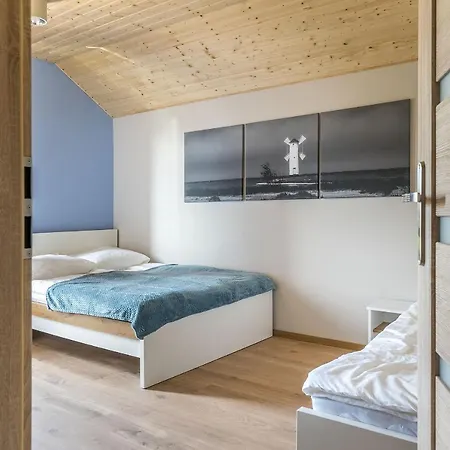 Zlote Piaski Kryty Basen Sauna Jacuzzi Lodge Jastrzębia Góra