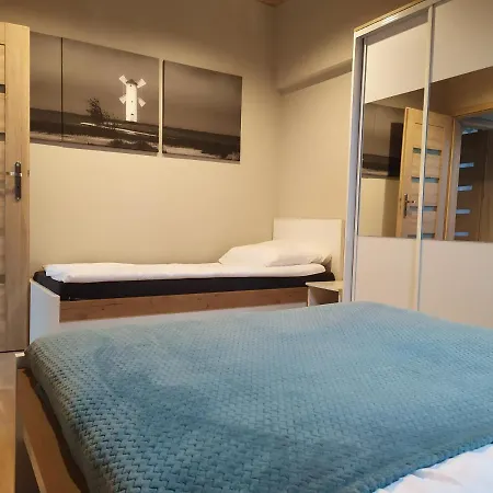 Zlote Piaski Kryty Basen Sauna Jacuzzi *