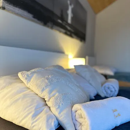 Zlote Piaski Kryty Basen Sauna Jacuzzi Lodge Jastrzębia Góra