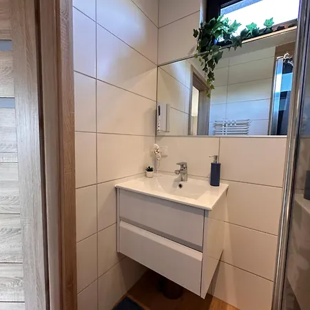 Lodge Zlote Piaski Kryty Basen Sauna Jacuzzi