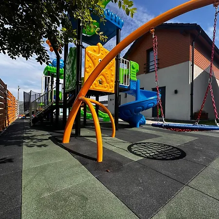 Zlote Piaski Kryty Basen Sauna Jacuzzi *