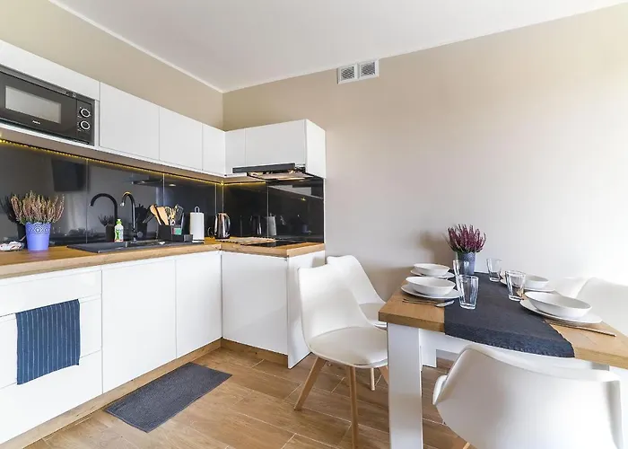 Zlote Piaski Kryty Basen Sauna Jacuzzi