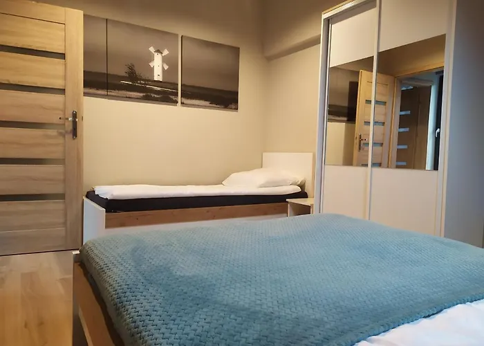 Zlote Piaski Kryty Basen Sauna Jacuzzi *