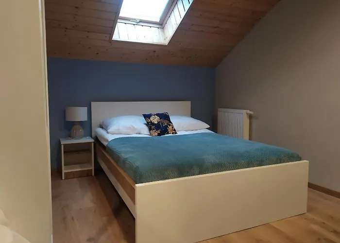 Zlote Piaski Kryty Basen Sauna Jacuzzi * Jastrzębia Góra