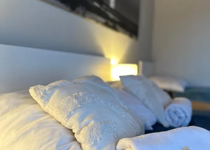 Zlote Piaski Kryty Basen Sauna Jacuzzi Lodge Jastrzębia Góra