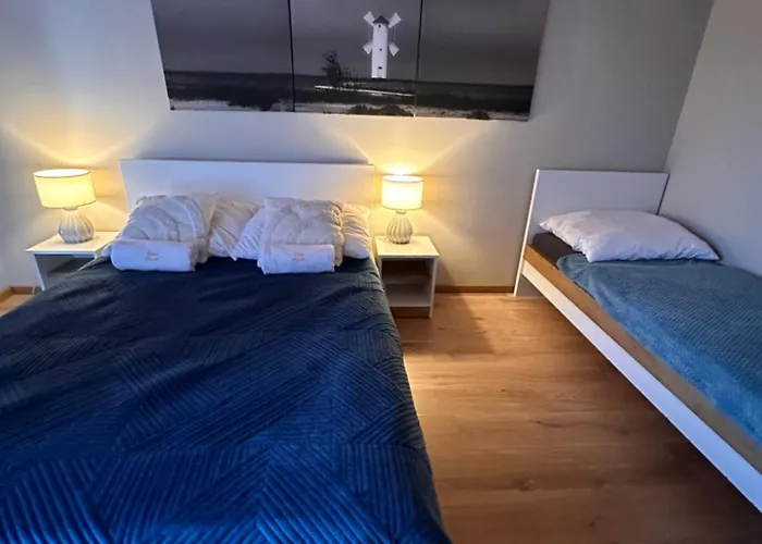 Zlote Piaski Kryty Basen Sauna Jacuzzi