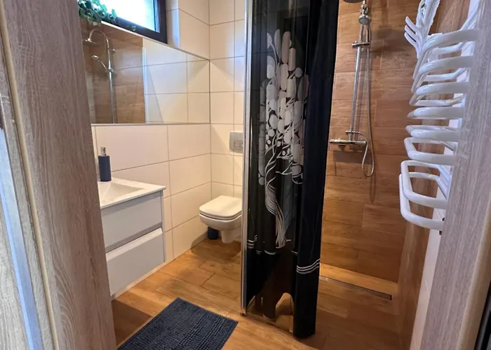 Zlote Piaski Kryty Basen Sauna Jacuzzi Jastrzębia Góra