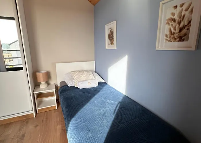 Zlote Piaski Kryty Basen Sauna Jacuzzi *