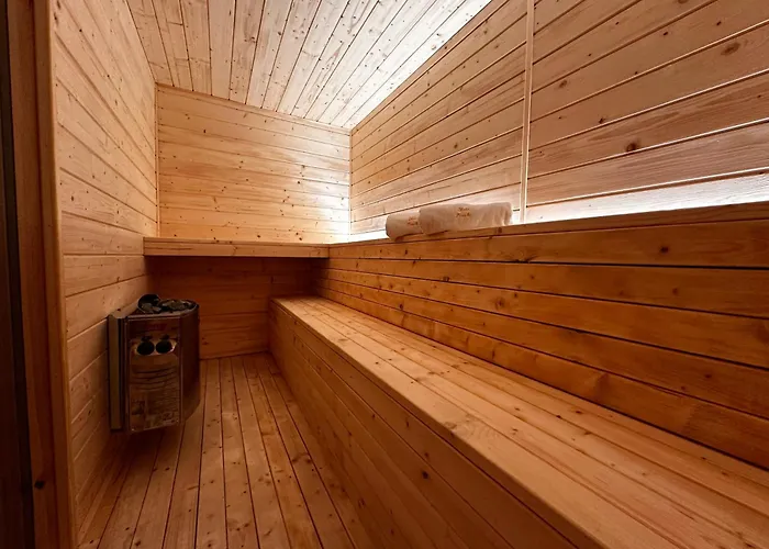 Zlote Piaski Kryty Basen Sauna Jacuzzi * Jastrzębia Góra