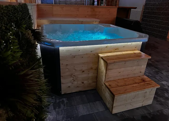 Hytte Zlote Piaski Kryty Basen Sauna Jacuzzi *