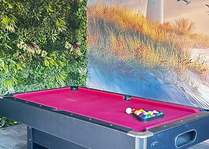 Zlote Piaski Kryty Basen Sauna Jacuzzi Jaktstuga *